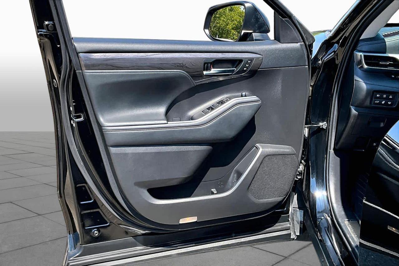 2021 Toyota Highlander Hybrid Platinum Folsom CA