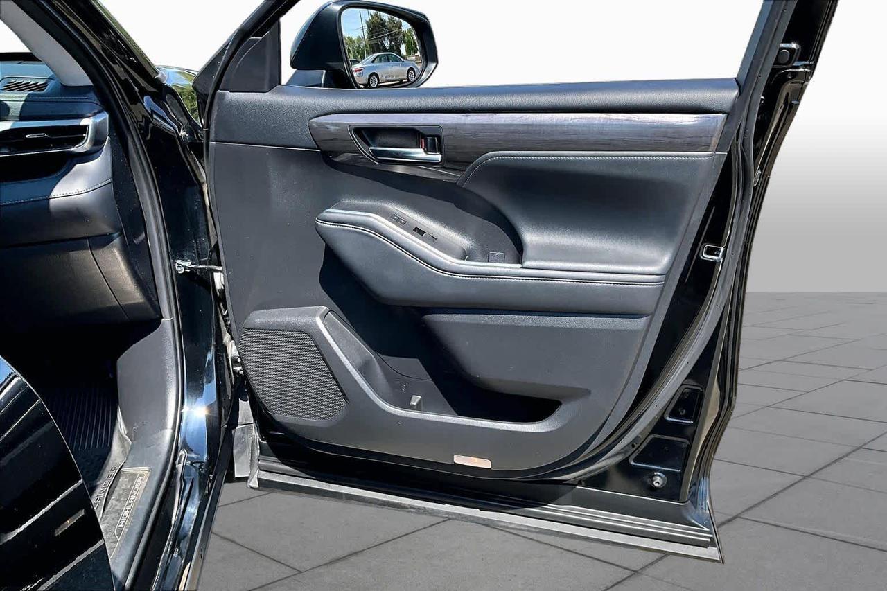 2021 Toyota Highlander Hybrid Platinum Folsom CA