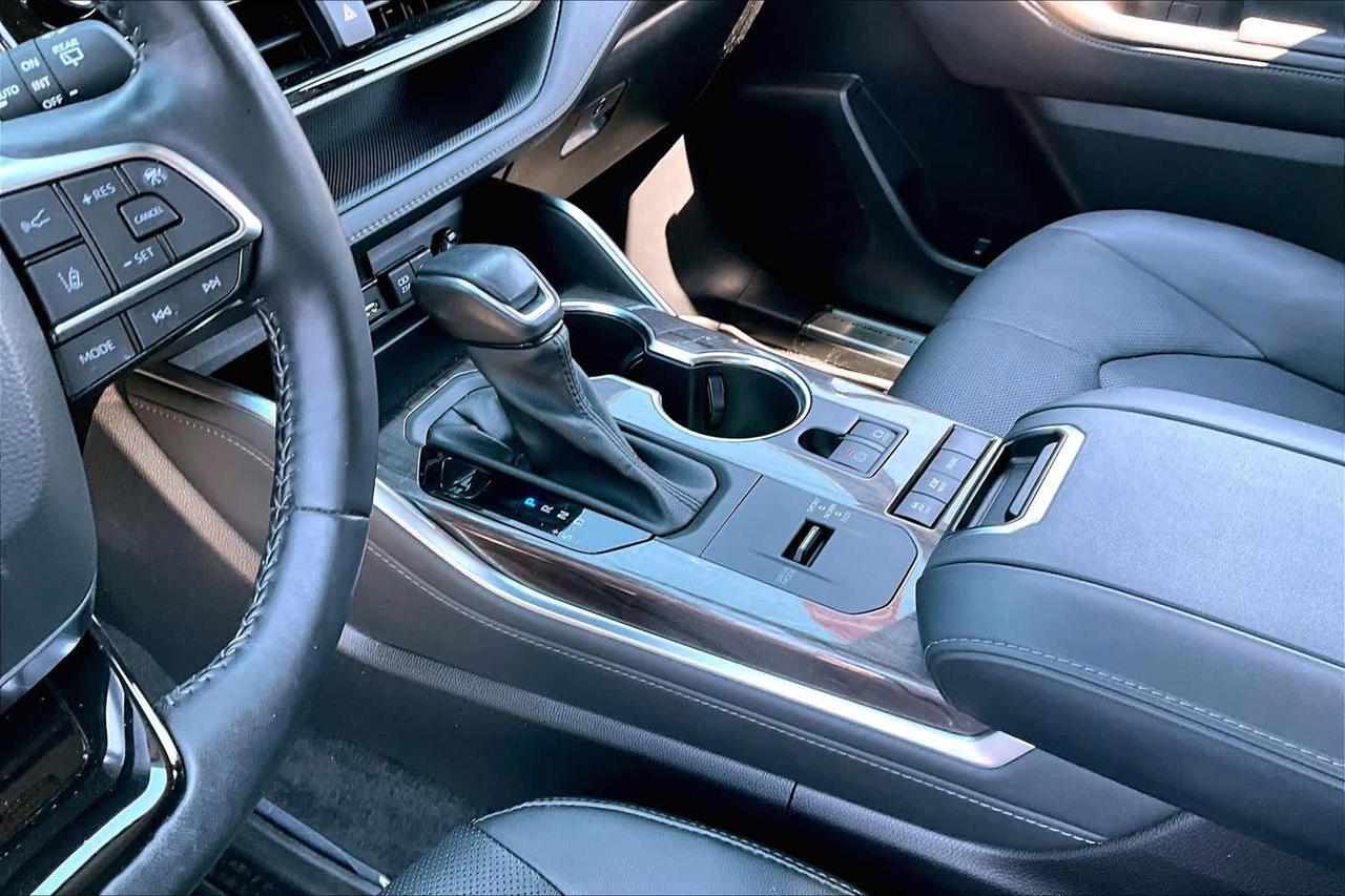 2021 Toyota Highlander Hybrid Platinum Folsom CA