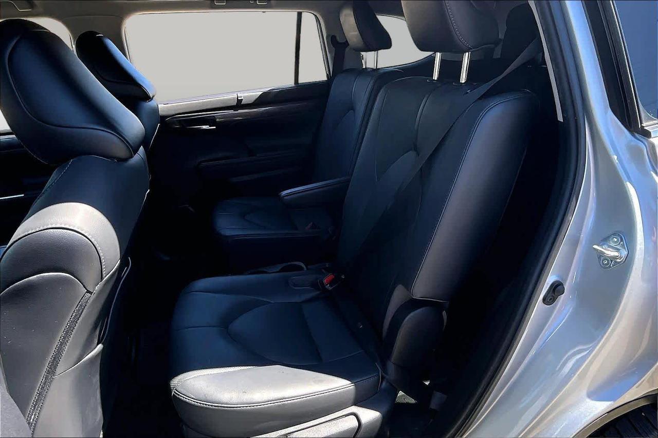 2021 Toyota Highlander Hybrid Platinum Folsom CA