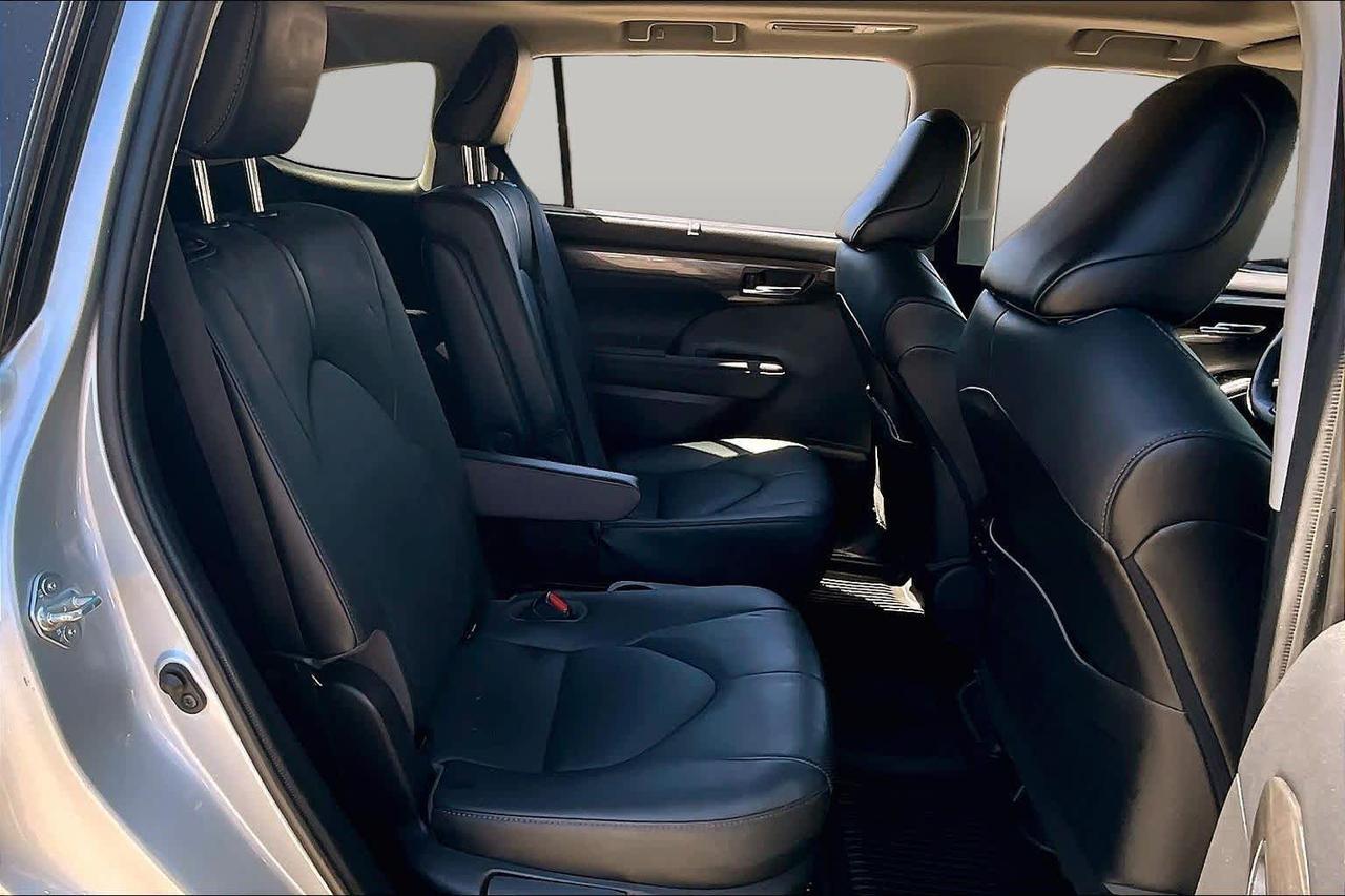 2021 Toyota Highlander Hybrid Platinum Folsom CA