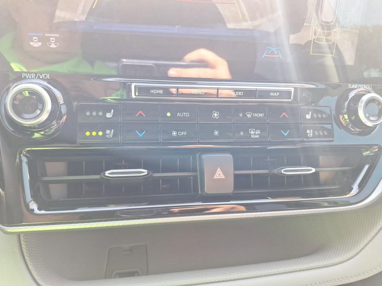 2021 Toyota Highlander Hybrid Platinum Hurst TX
