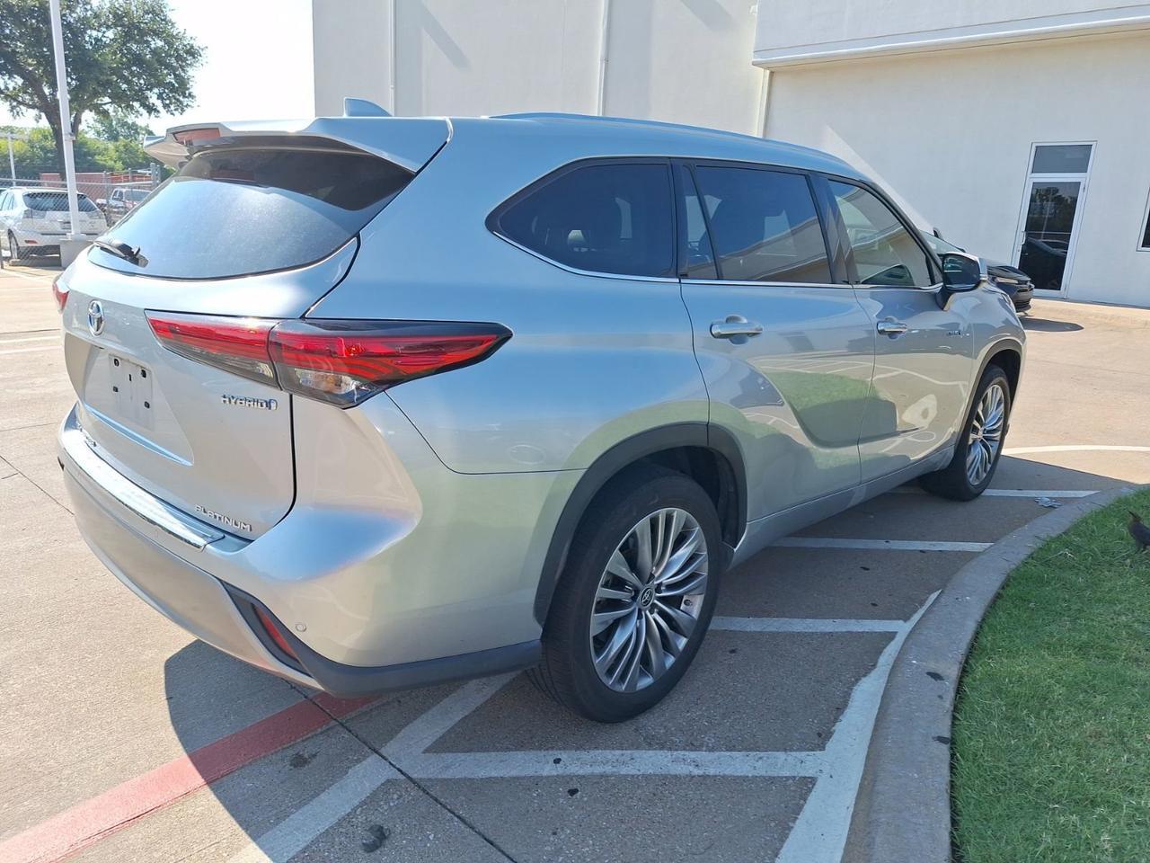 2021 Toyota Highlander Hybrid Platinum Hurst TX