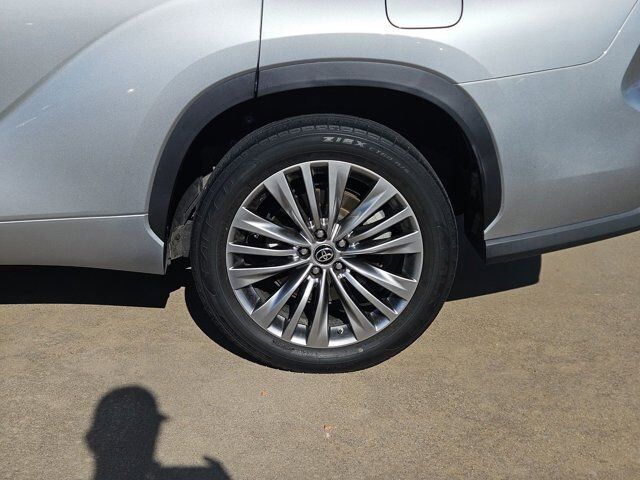 2021 Toyota Highlander Hybrid Platinum Hurst TX