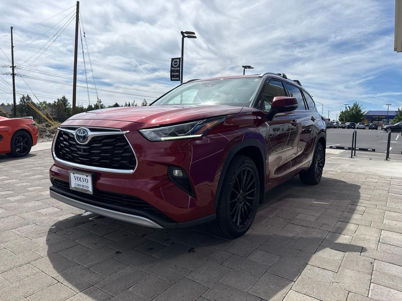 2021 Toyota Highlander Hybrid Platinum Bend OR