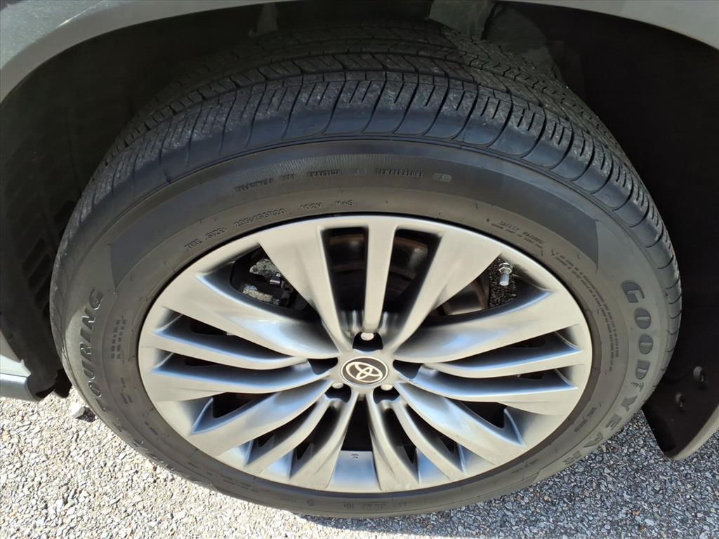 2021 Toyota Highlander Hybrid Platinum Roanoke VA