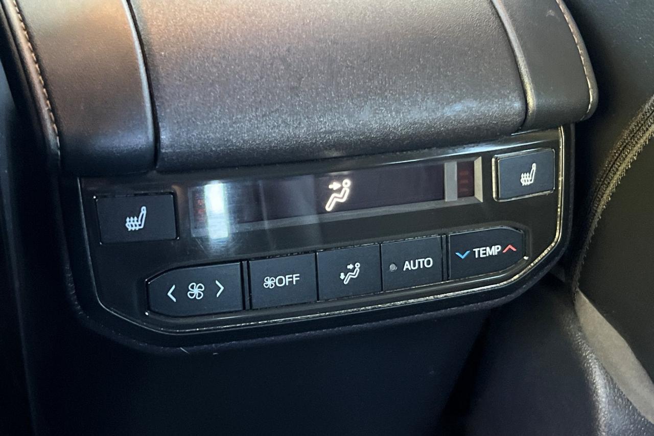 2021 Toyota Highlander Hybrid Platinum Roseville CA