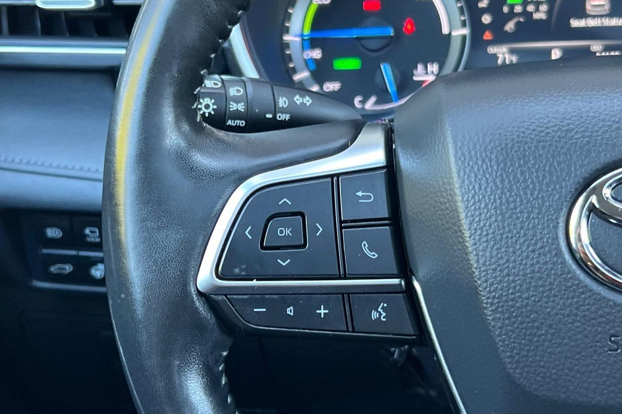 2021 Toyota Highlander Hybrid Platinum Roseville CA