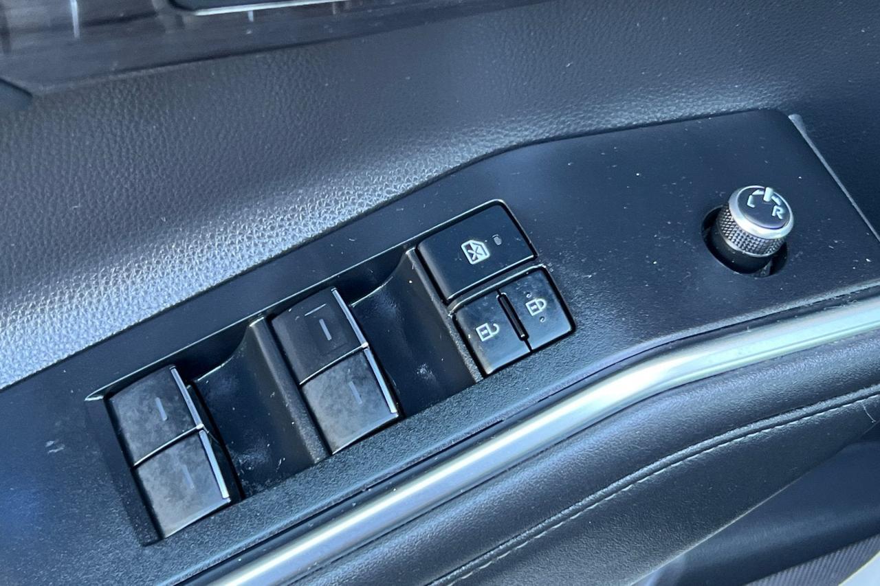 2021 Toyota Highlander Hybrid Platinum Roseville CA