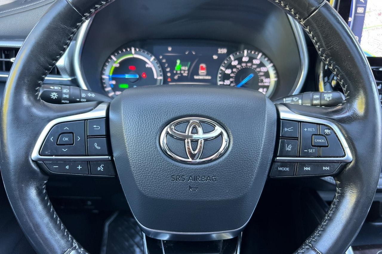 2021 Toyota Highlander Hybrid Platinum Roseville CA