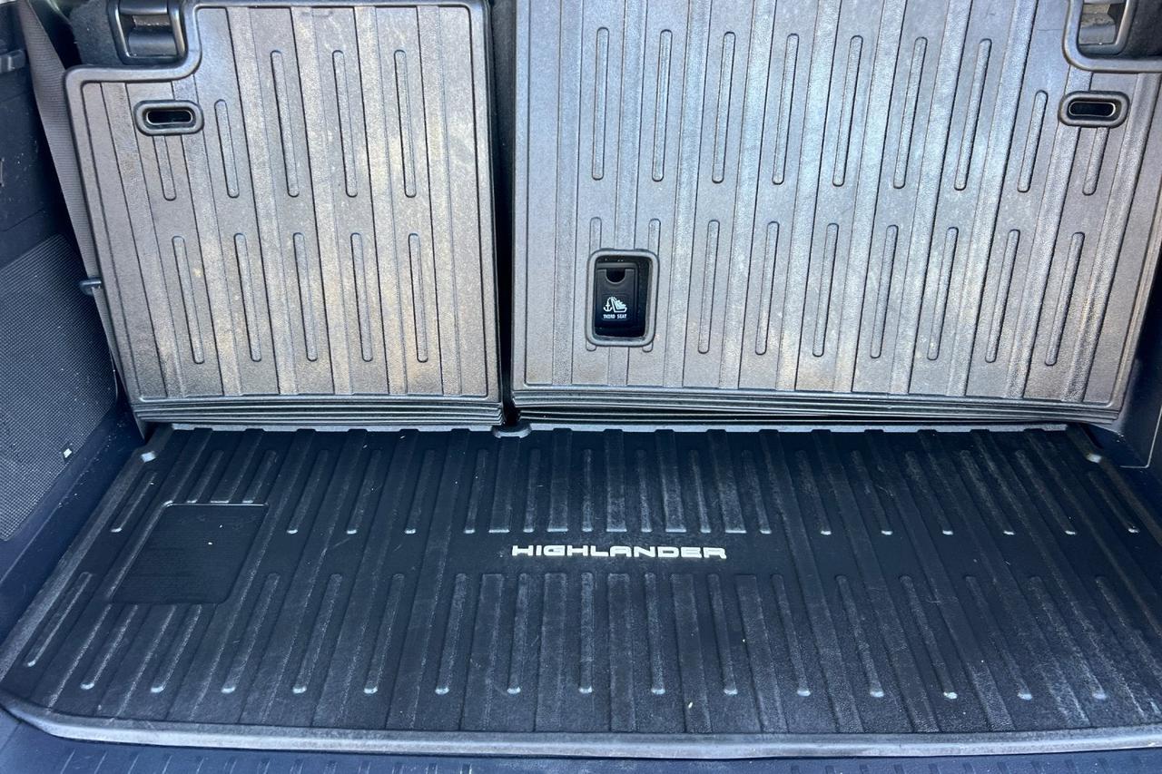 2021 Toyota Highlander Hybrid Platinum Roseville CA