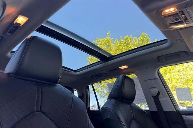 2021 Toyota Highlander Hybrid Platinum Roseville CA