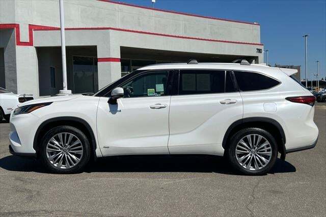 2021 Toyota Highlander Hybrid Platinum Roseville CA