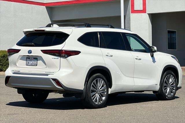 2021 Toyota Highlander Hybrid Platinum Roseville CA