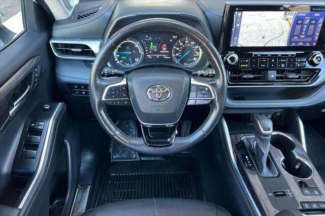 2021 Toyota Highlander Hybrid Platinum Roseville CA