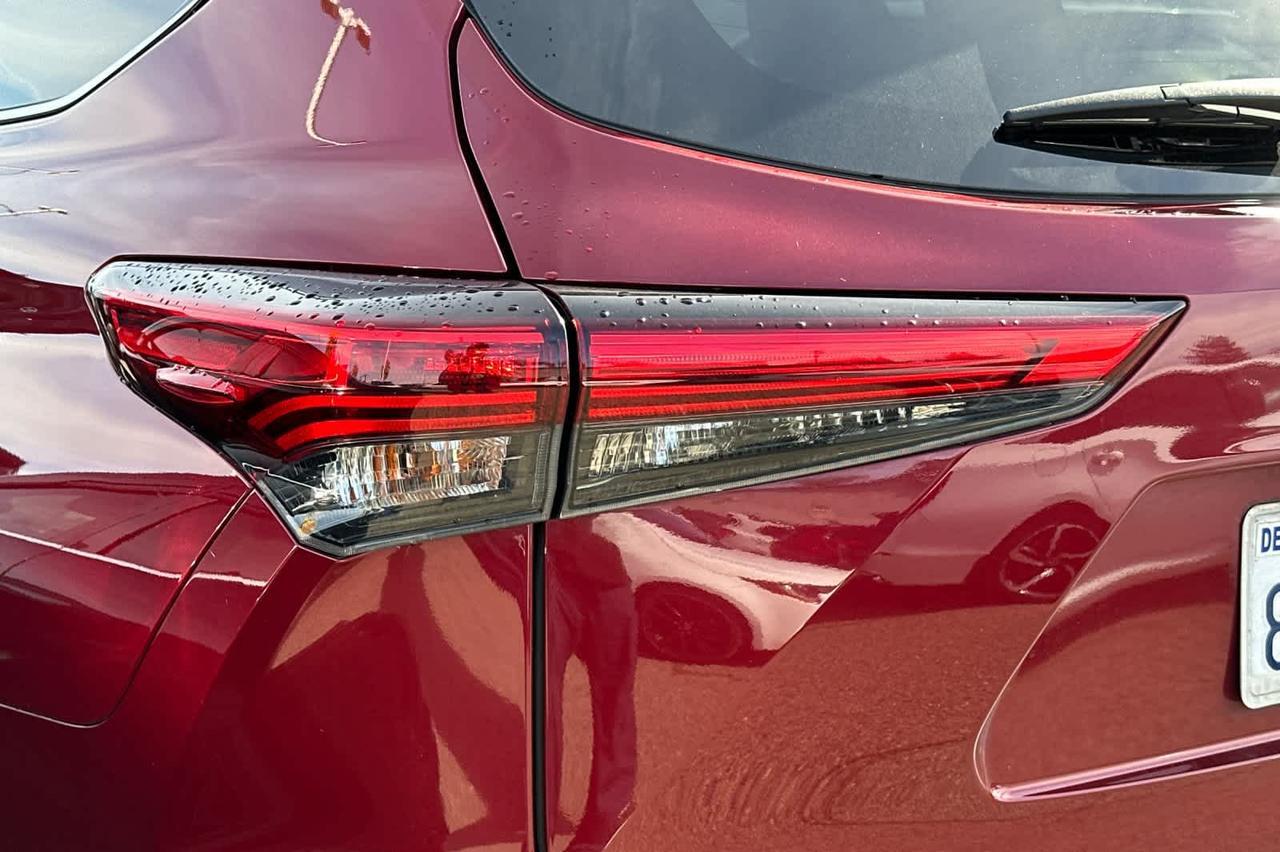 2021 Toyota Highlander Hybrid Platinum Roseville CA