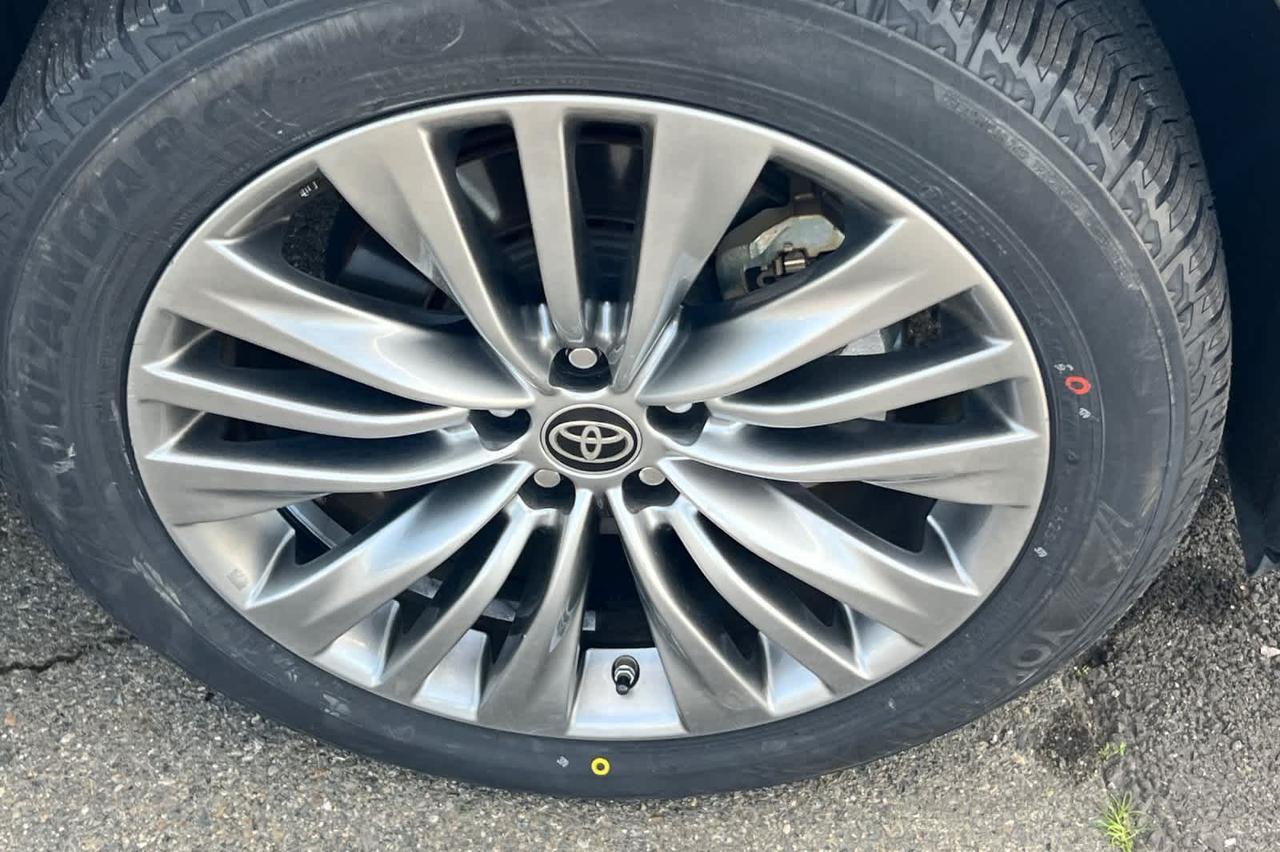 2021 Toyota Highlander Hybrid Platinum Roseville CA