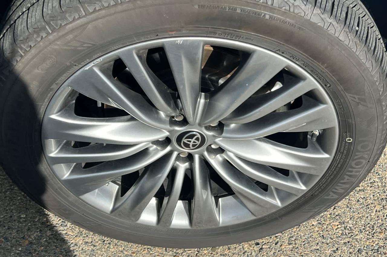 2021 Toyota Highlander Hybrid Platinum Roseville CA