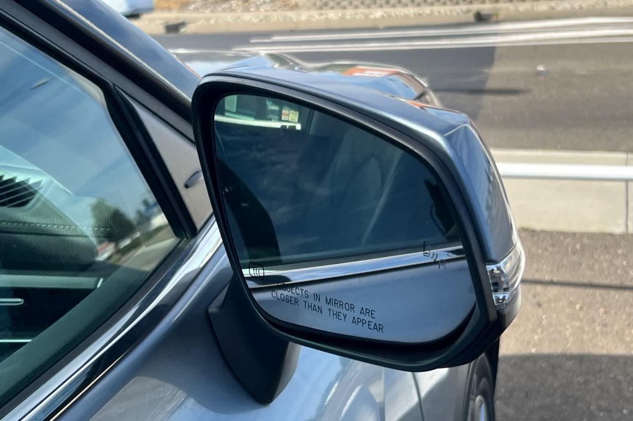 2021 Toyota Highlander Hybrid Platinum Roseville CA