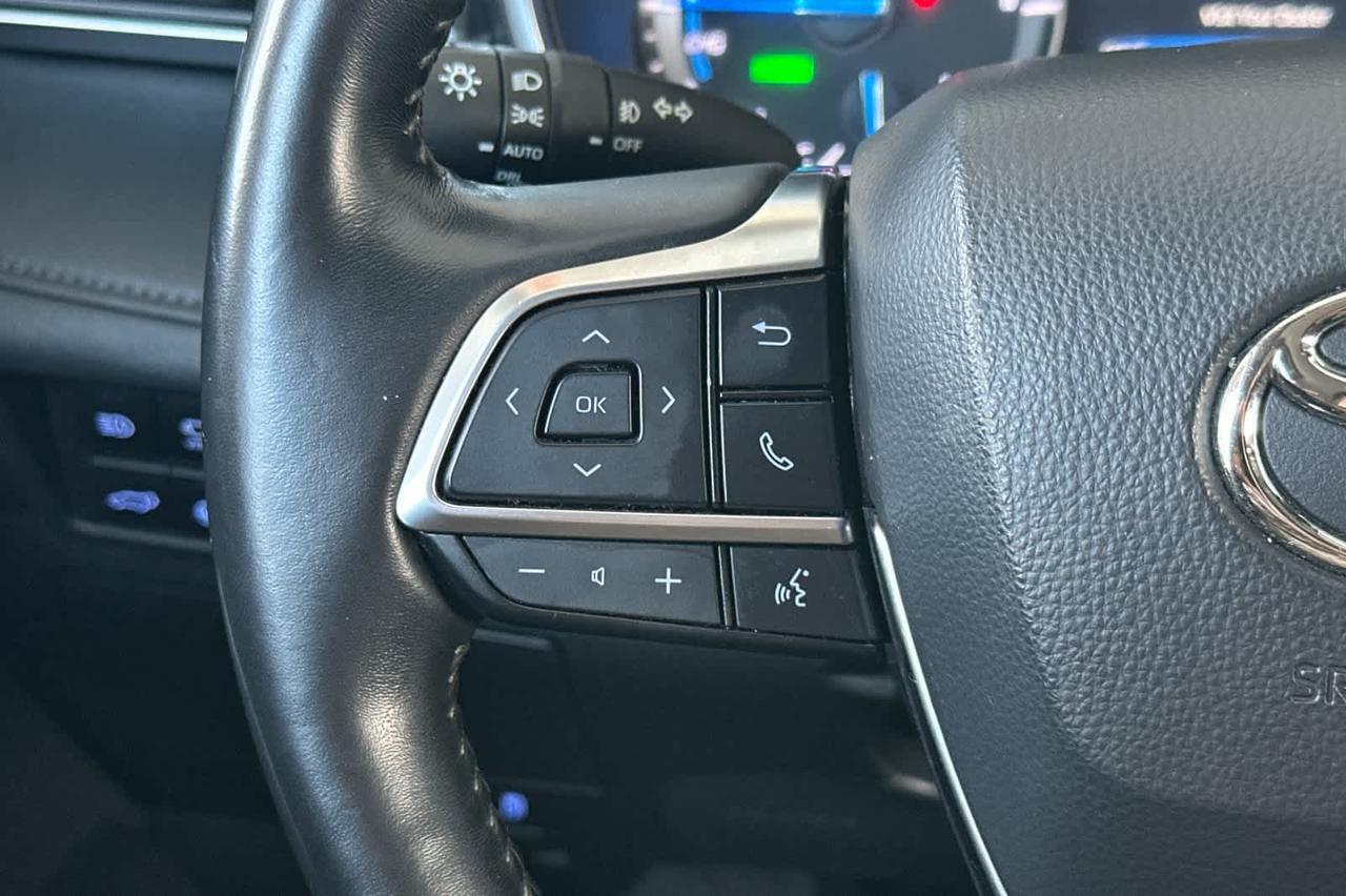 2021 Toyota Highlander Hybrid Platinum Roseville CA