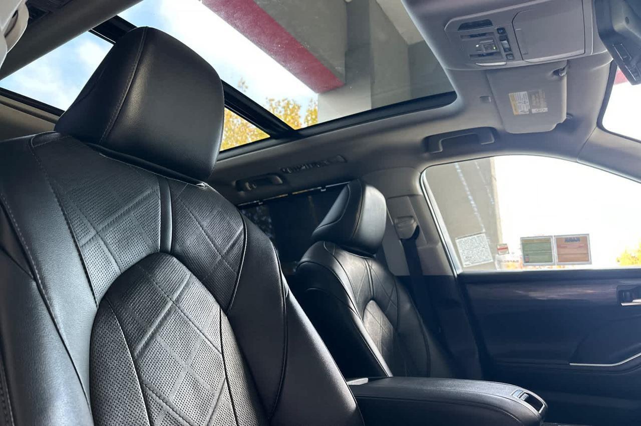 2021 Toyota Highlander Hybrid Platinum Roseville CA