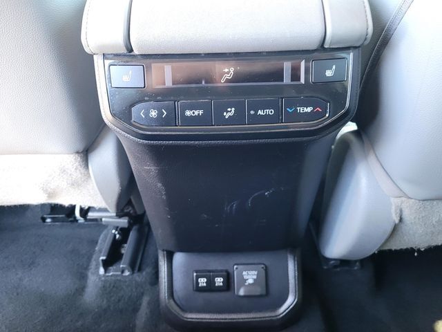 2021 Toyota Highlander Hybrid Platinum Roseville CA