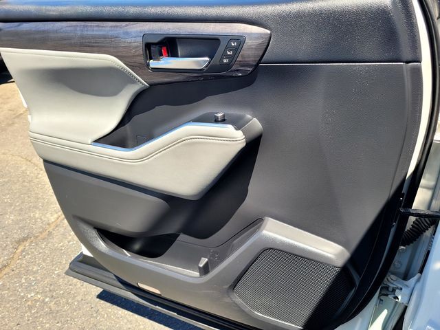 2021 Toyota Highlander Hybrid Platinum Roseville CA
