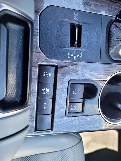 2021 Toyota Highlander Hybrid Platinum Roseville CA