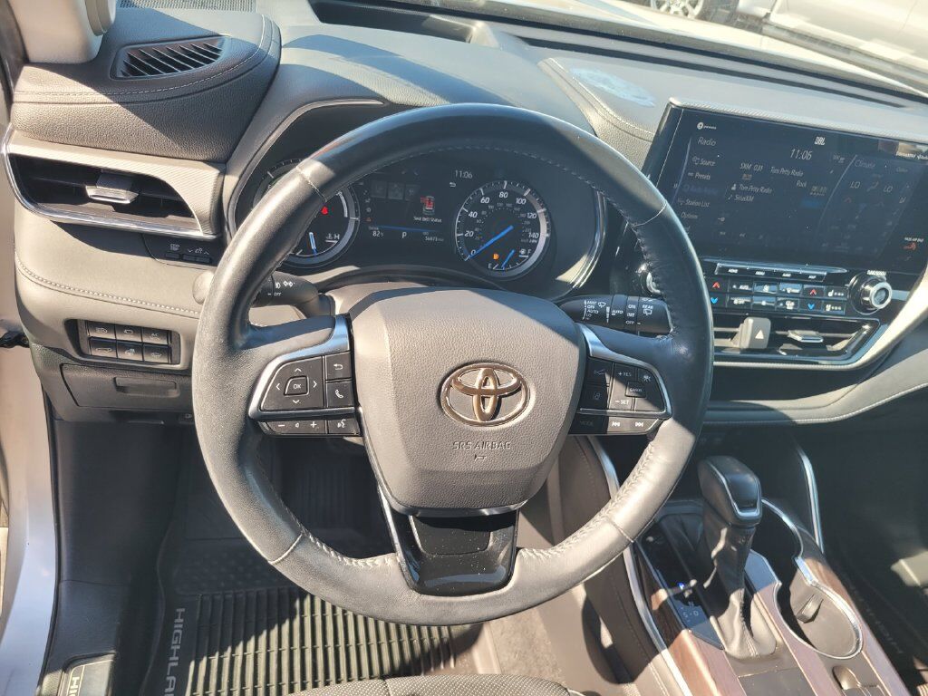 2021 Toyota Highlander Hybrid Platinum Roseville CA