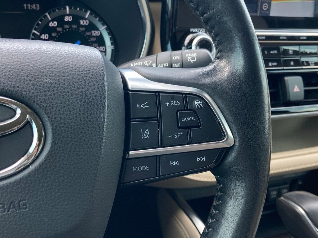 2021 Toyota Highlander Hybrid Platinum San Antonio TX