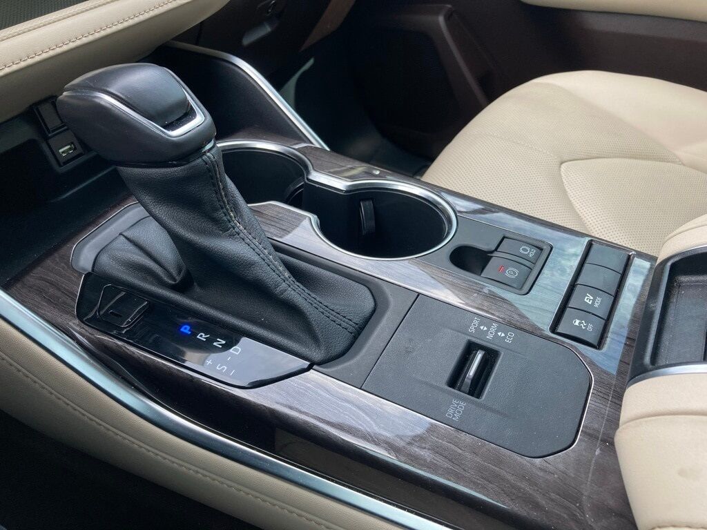 2021 Toyota Highlander Hybrid Platinum San Antonio TX