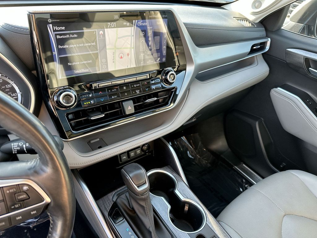 2021 Toyota Highlander Hybrid Platinum Tucson AZ