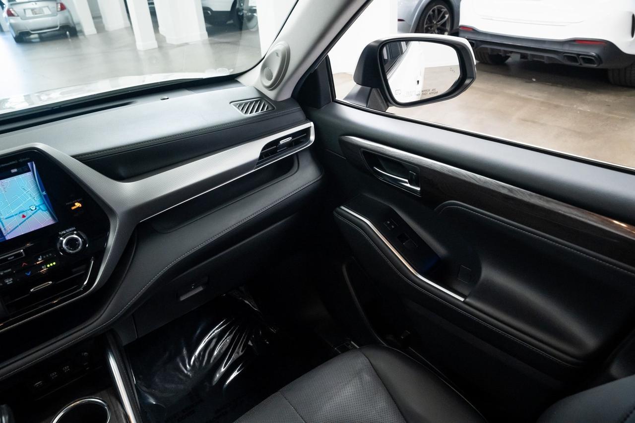 2021 Toyota Highlander Hybrid Platinum Vented Seats Moonroof Portland OR