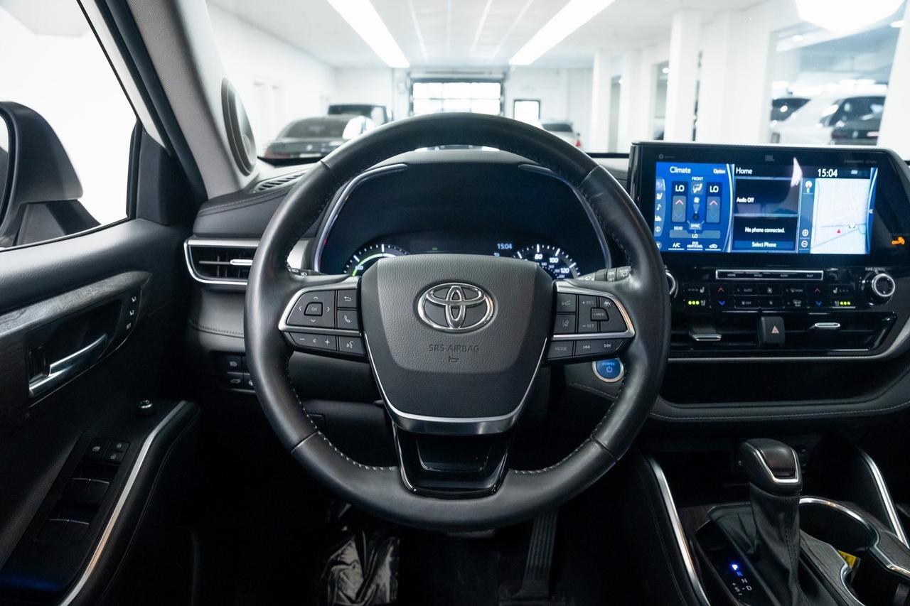 2021 Toyota Highlander Hybrid Platinum Vented Seats Moonroof Portland OR