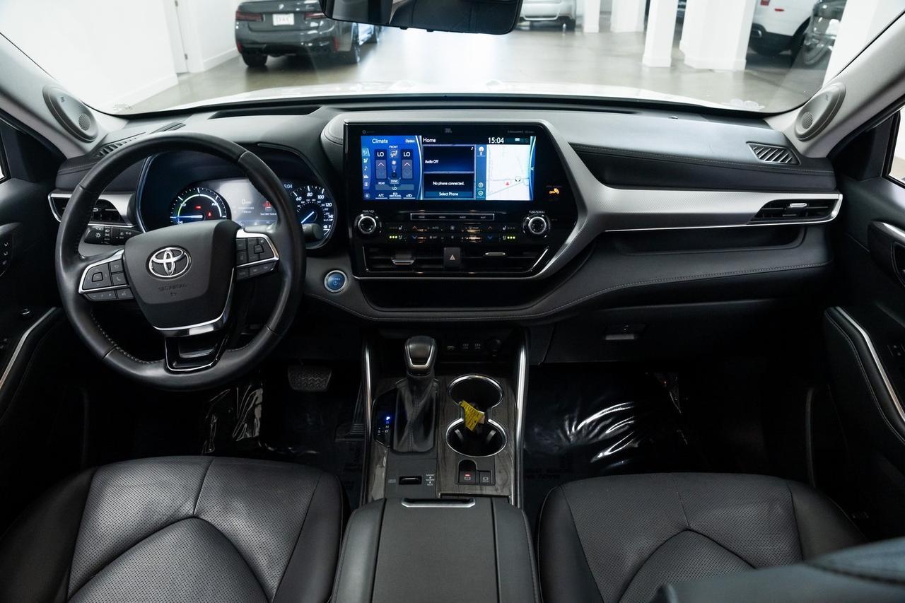 2021 Toyota Highlander Hybrid Platinum Vented Seats Moonroof Portland OR