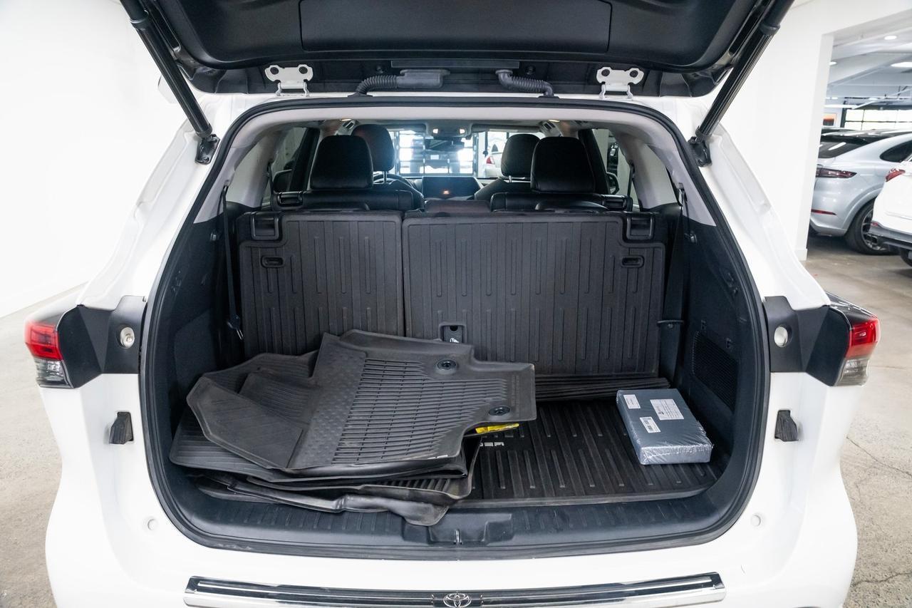 2021 Toyota Highlander Hybrid Platinum Vented Seats Moonroof Portland OR