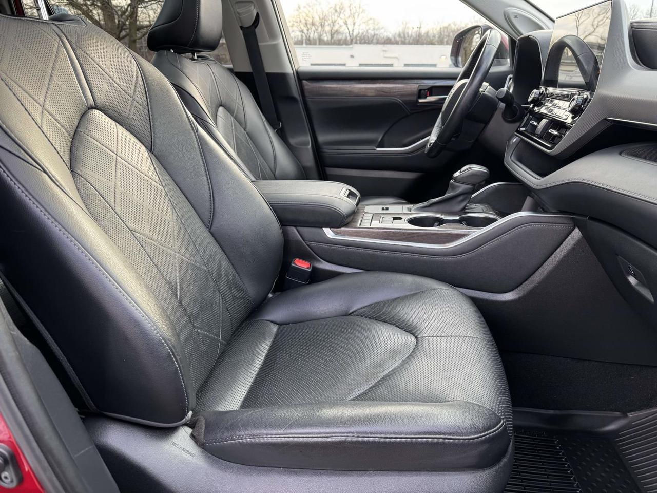 2021 Toyota Highlander Hybrid Platinum Fredericksburg VA