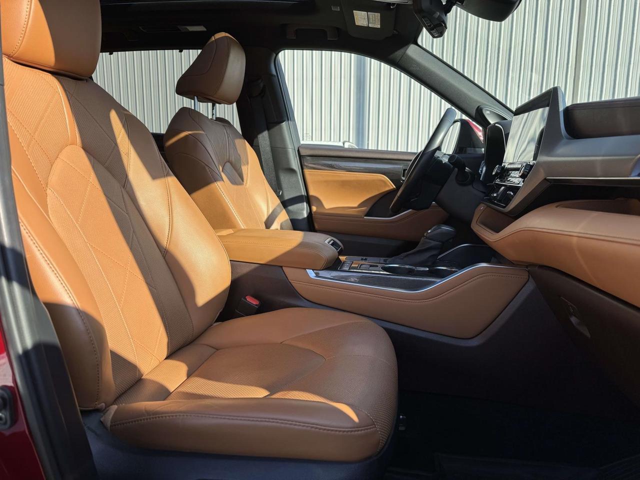 2021 Toyota Highlander Hybrid Platinum Fredericksburg VA