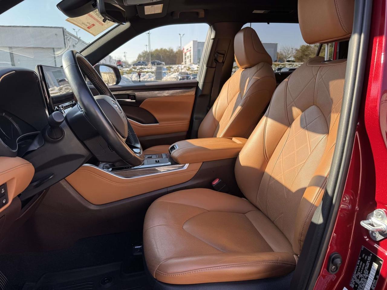 2021 Toyota Highlander Hybrid Platinum Fredericksburg VA