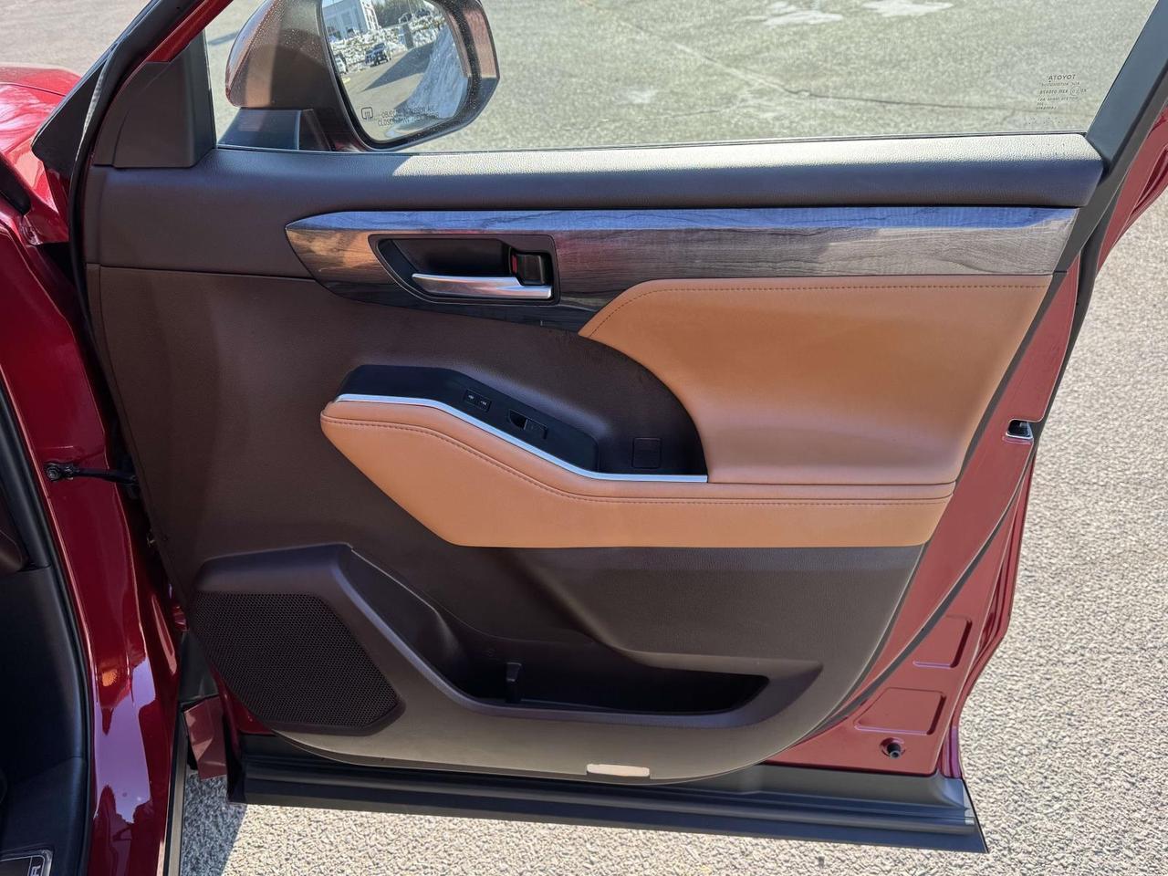 2021 Toyota Highlander Hybrid Platinum Fredericksburg VA