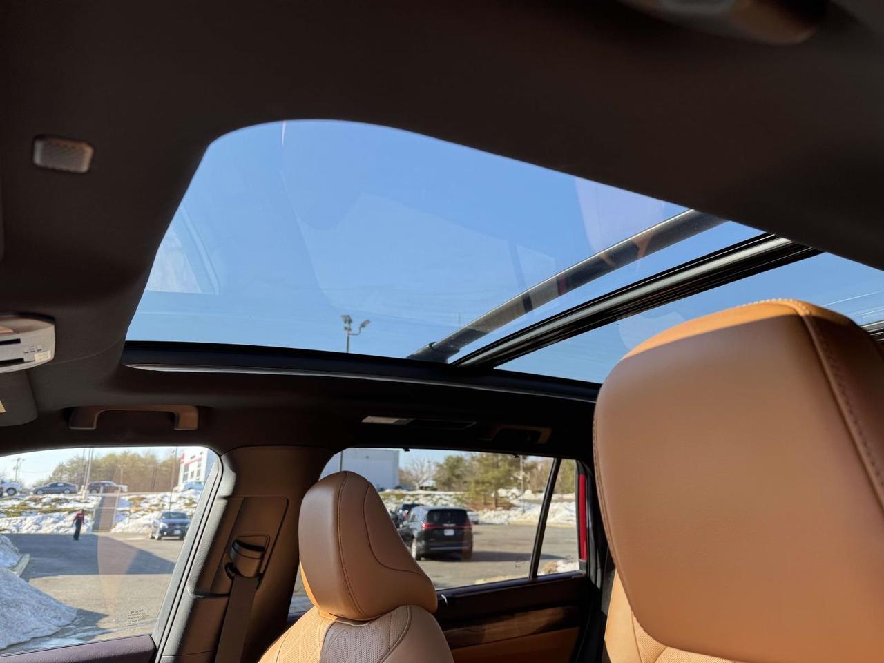 2021 Toyota Highlander Hybrid Platinum Fredericksburg VA