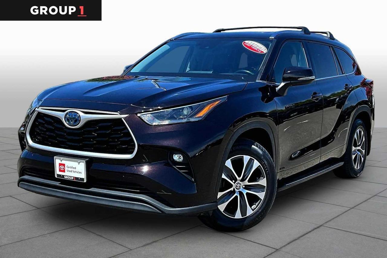 2021 Toyota Highlander Hybrid XLE