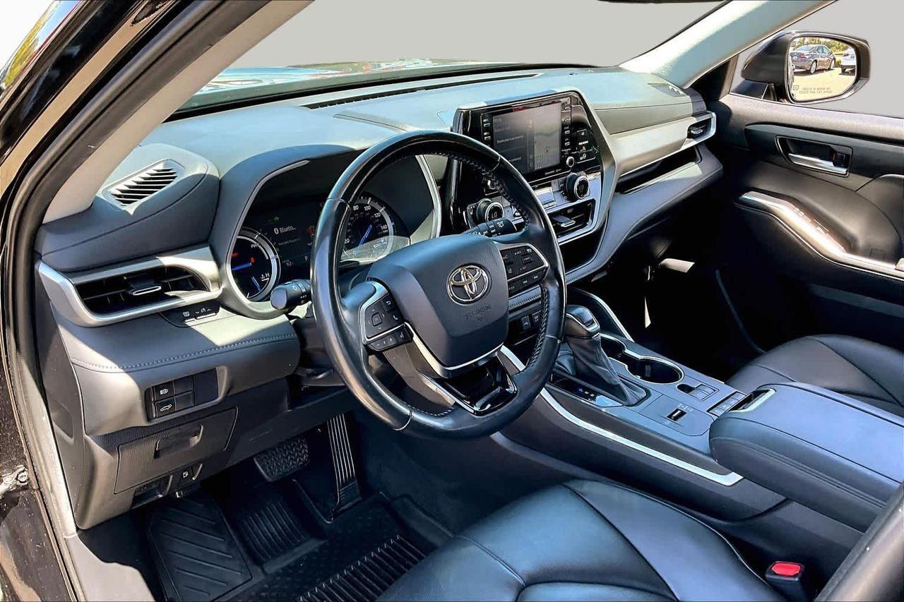 2021 Toyota Highlander Hybrid XLE Folsom CA