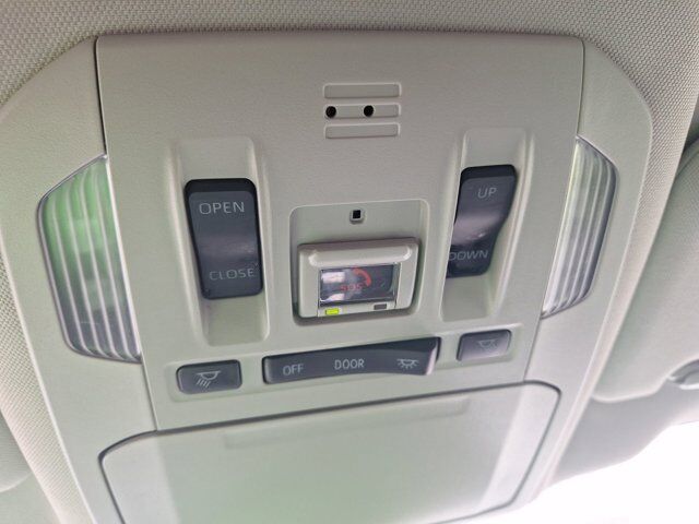 2021 Toyota Highlander Hybrid XLE Hurst TX