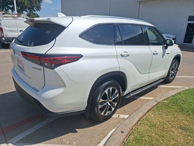 2021 Toyota Highlander Hybrid XLE Hurst TX