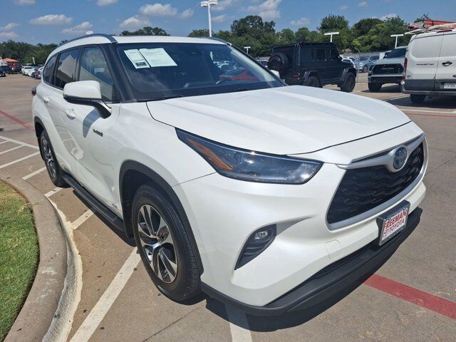 2021 Toyota Highlander Hybrid XLE Hurst TX