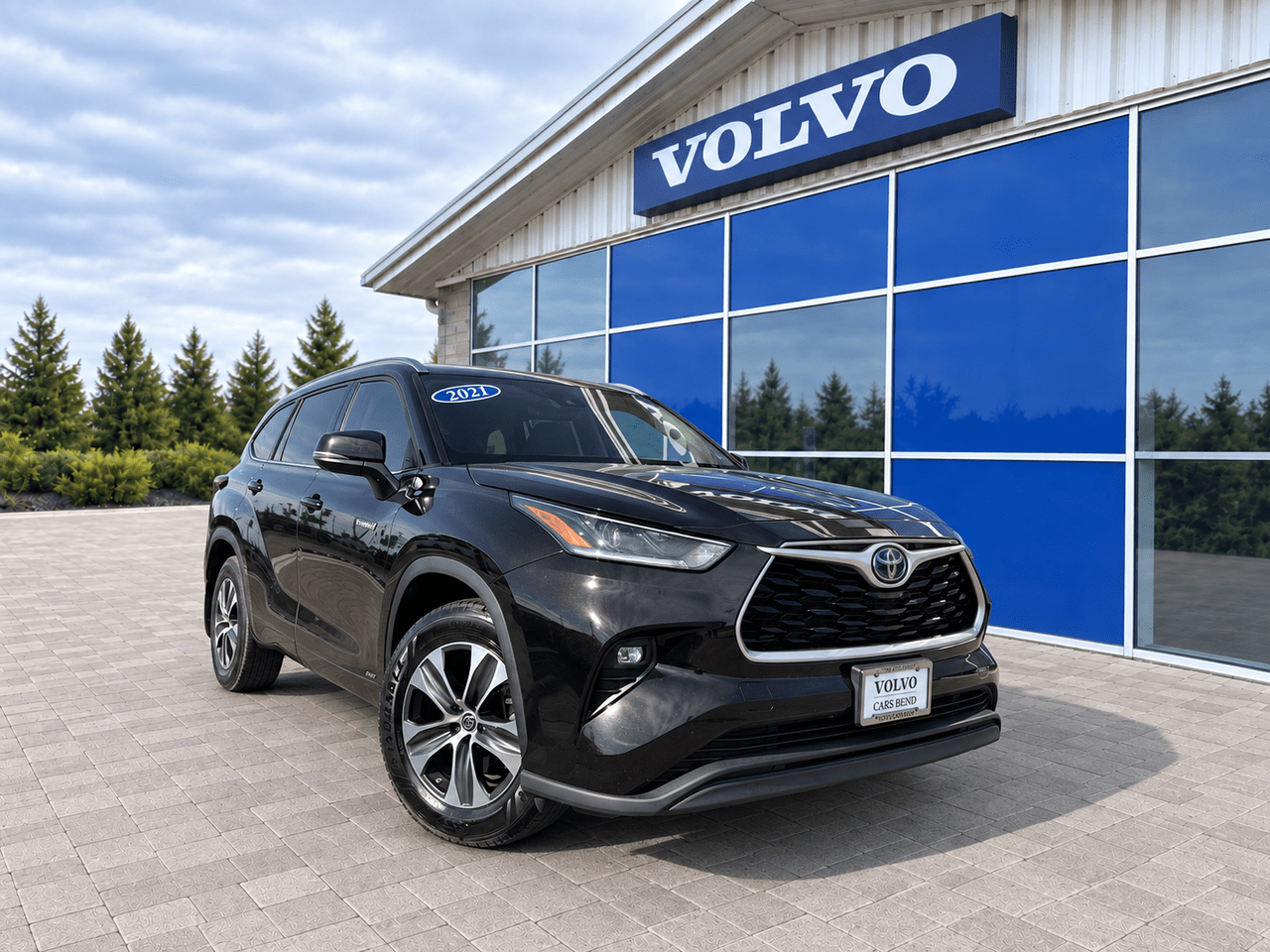 2021 Toyota Highlander Hybrid XLE
