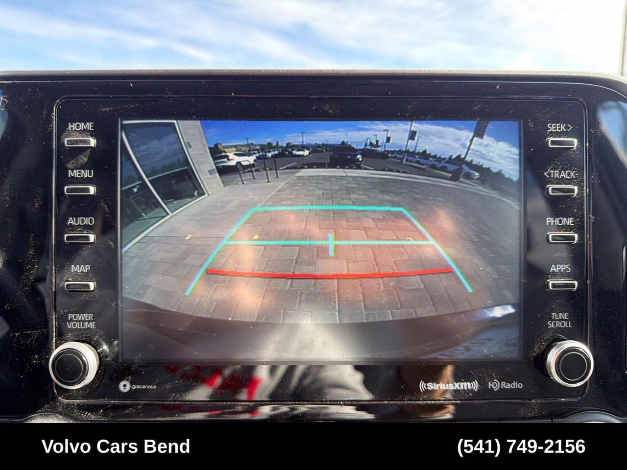 2021 Toyota Highlander Hybrid XLE Bend OR