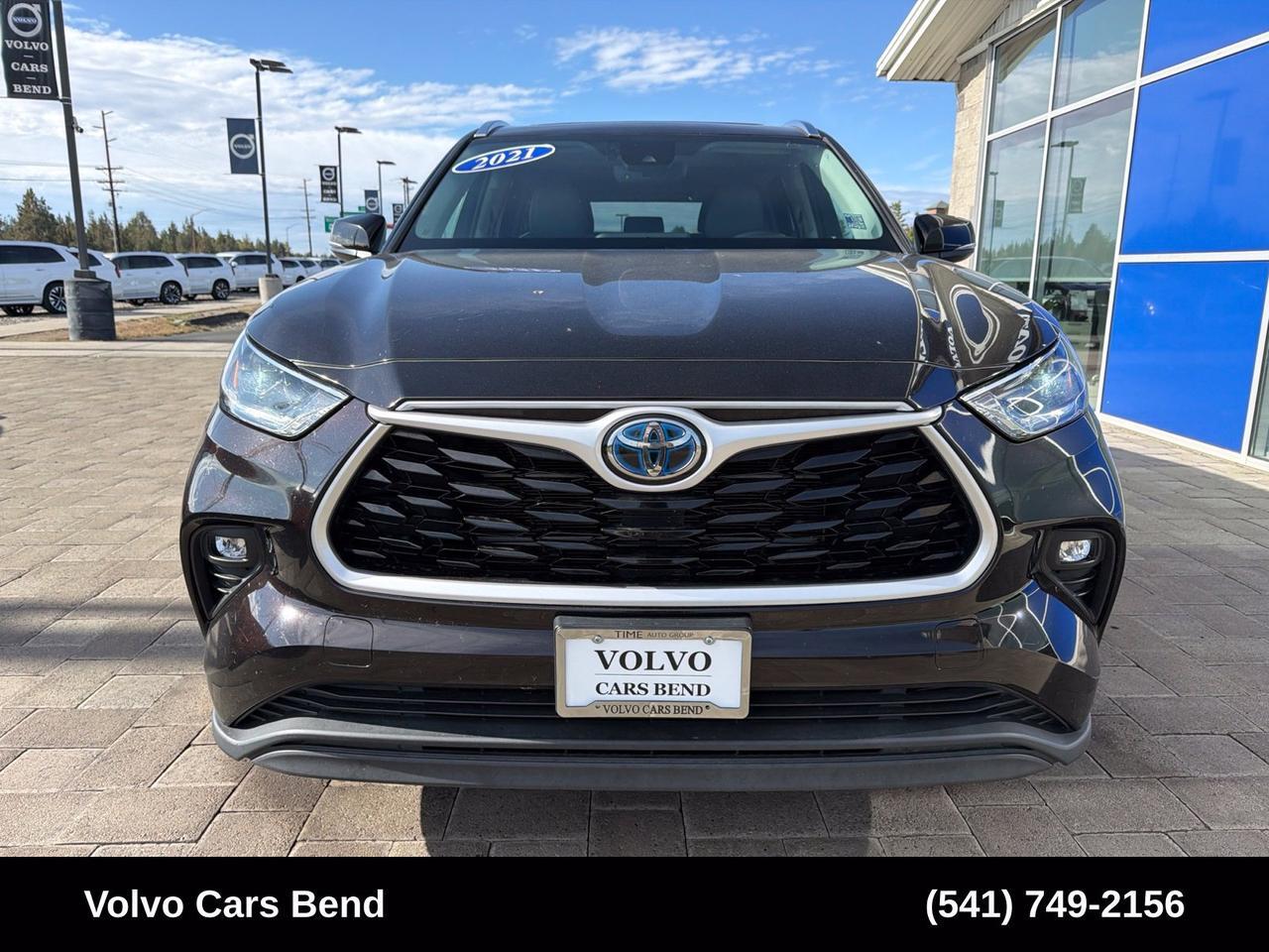 2021 Toyota Highlander Hybrid XLE Bend OR