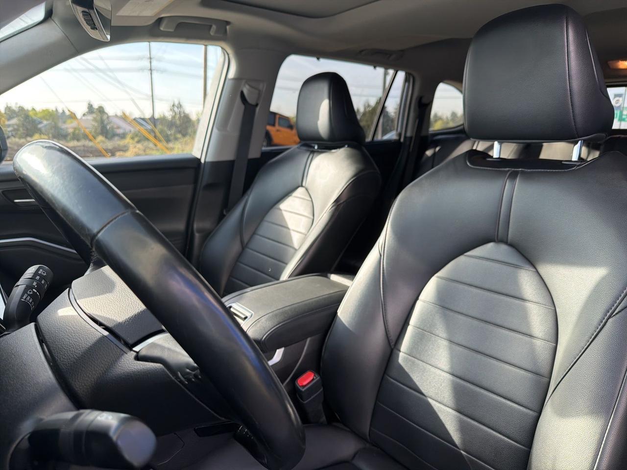 2021 Toyota Highlander Hybrid XLE Bend OR
